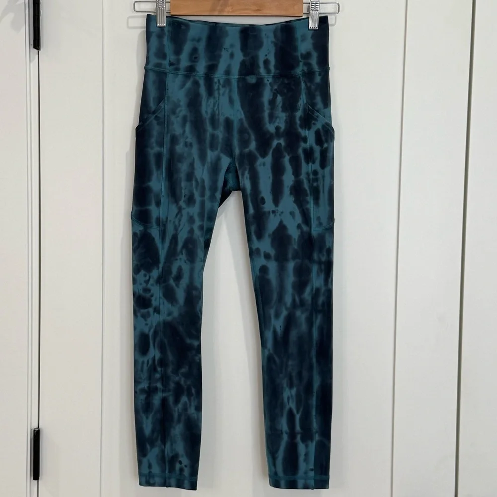 Lululemon Invigorate High-Rise Tight 25